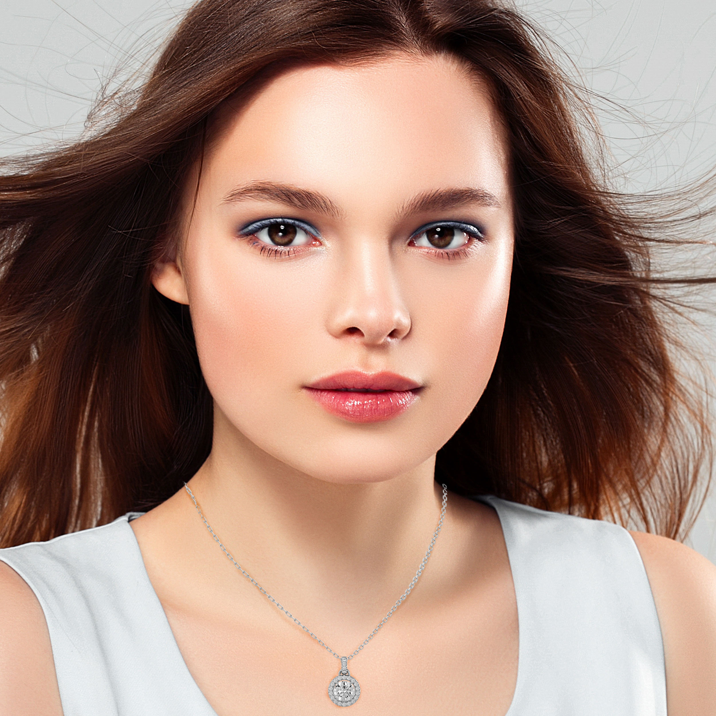 GUINEA DIAMOND PENDANT (WG)