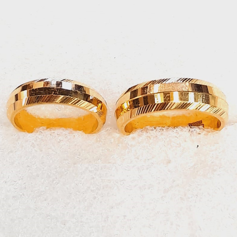 GUINEA GOLD 22K COUPLE BAND RINGS