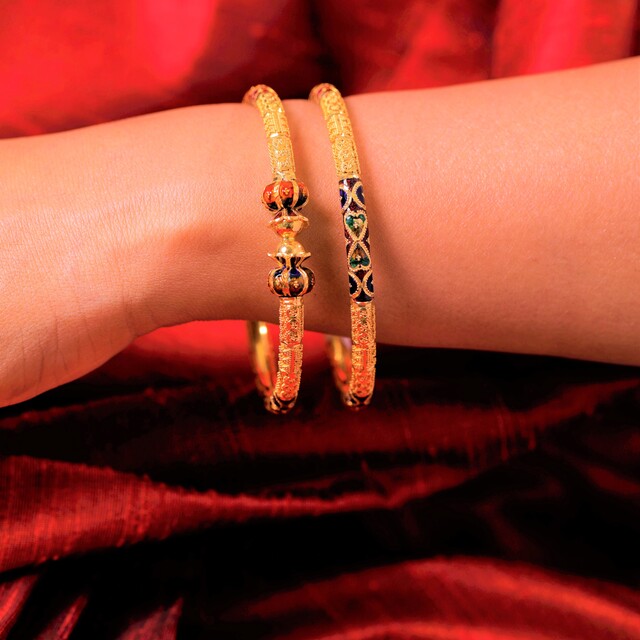 GUINEA GOLD BANGLE