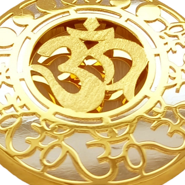 GUINEA 22k GOLD EXCLUSIVE PENDANT (LOCKET)