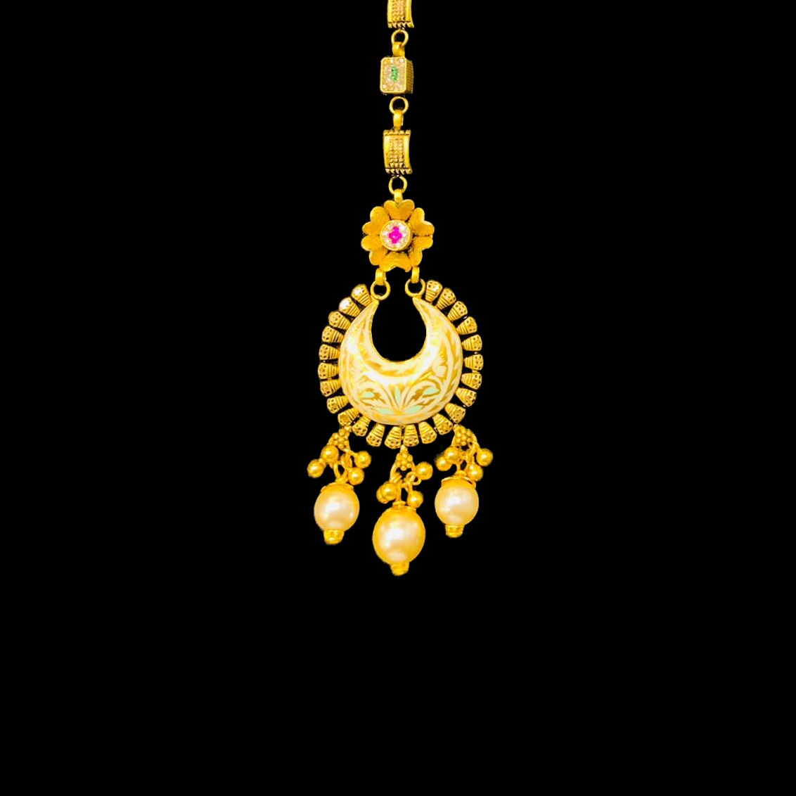 Guinea 22K Gold Stone-Studded Maang Tikka