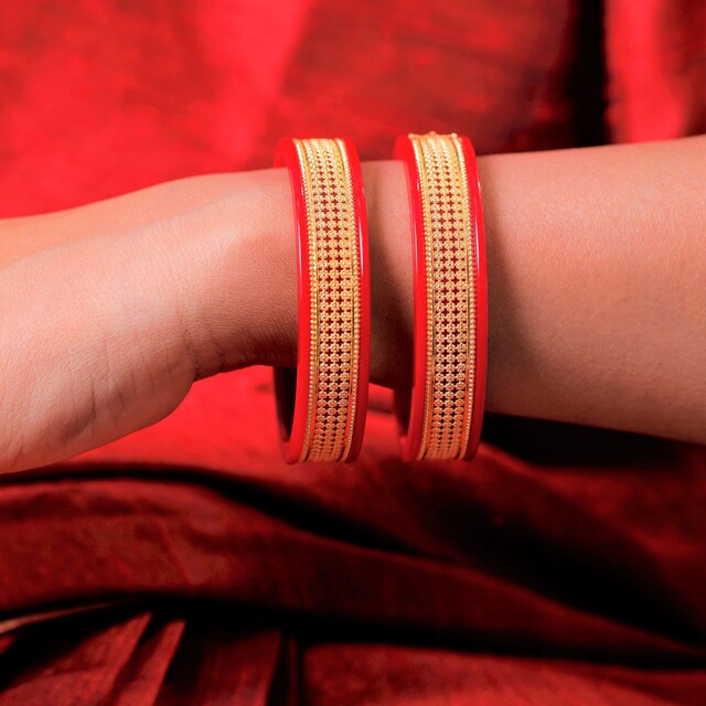 Joyalukkas 22k(916) gold women bracelet : Amazon.in: Fashion