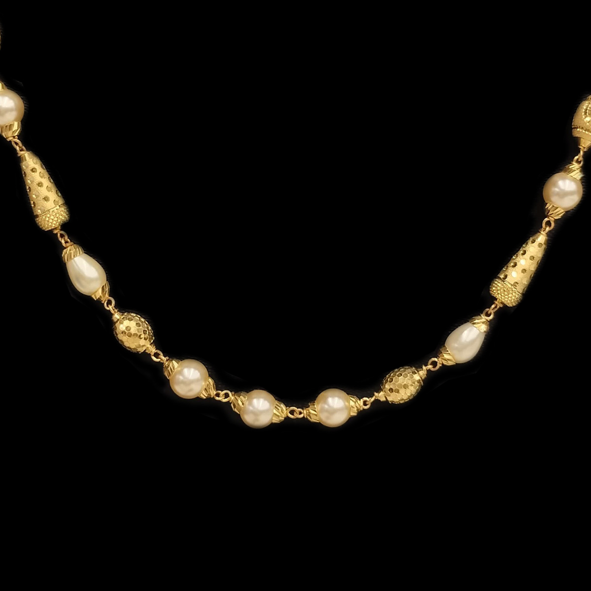 Guinea 22k Light Weight Gold Necklace Set