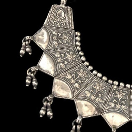 Guinea Silver Necklace Set (Fixed Rate)