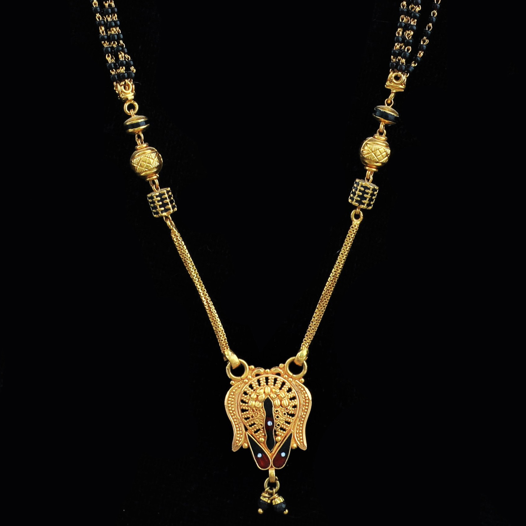 GUINEA GOLD MANGALSUTRA