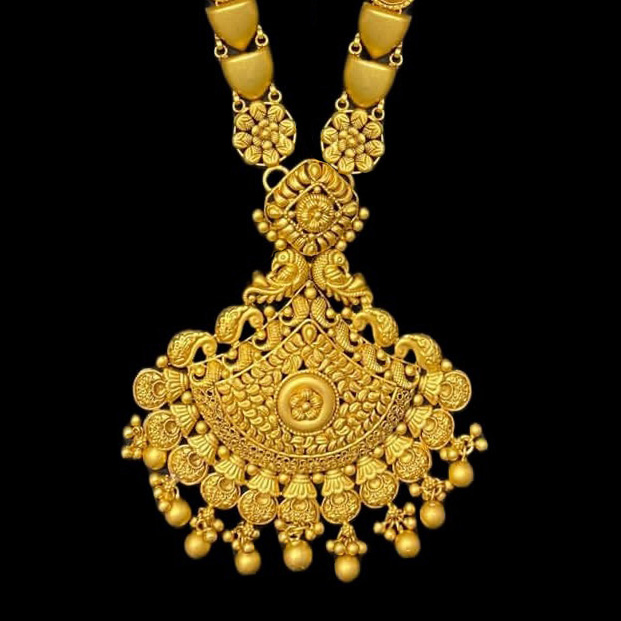 ANTIQUE NECKLACE SET