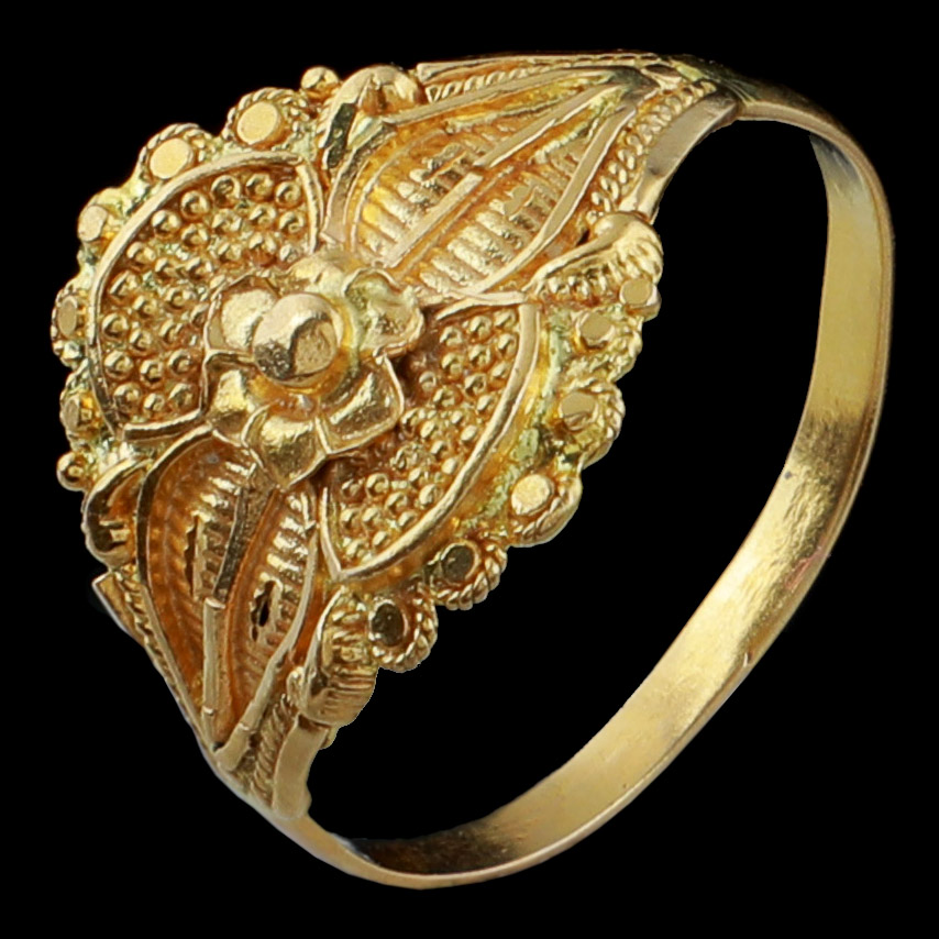 EXCLUSIVE FANCY RING... - JEWELLERY GARDEN PVT LTD | Facebook