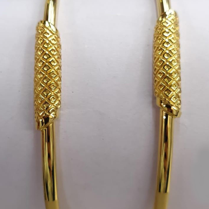 Guinea 22k Gold Traditional Casual Party Wedding Wear Original Hand Work Bangles