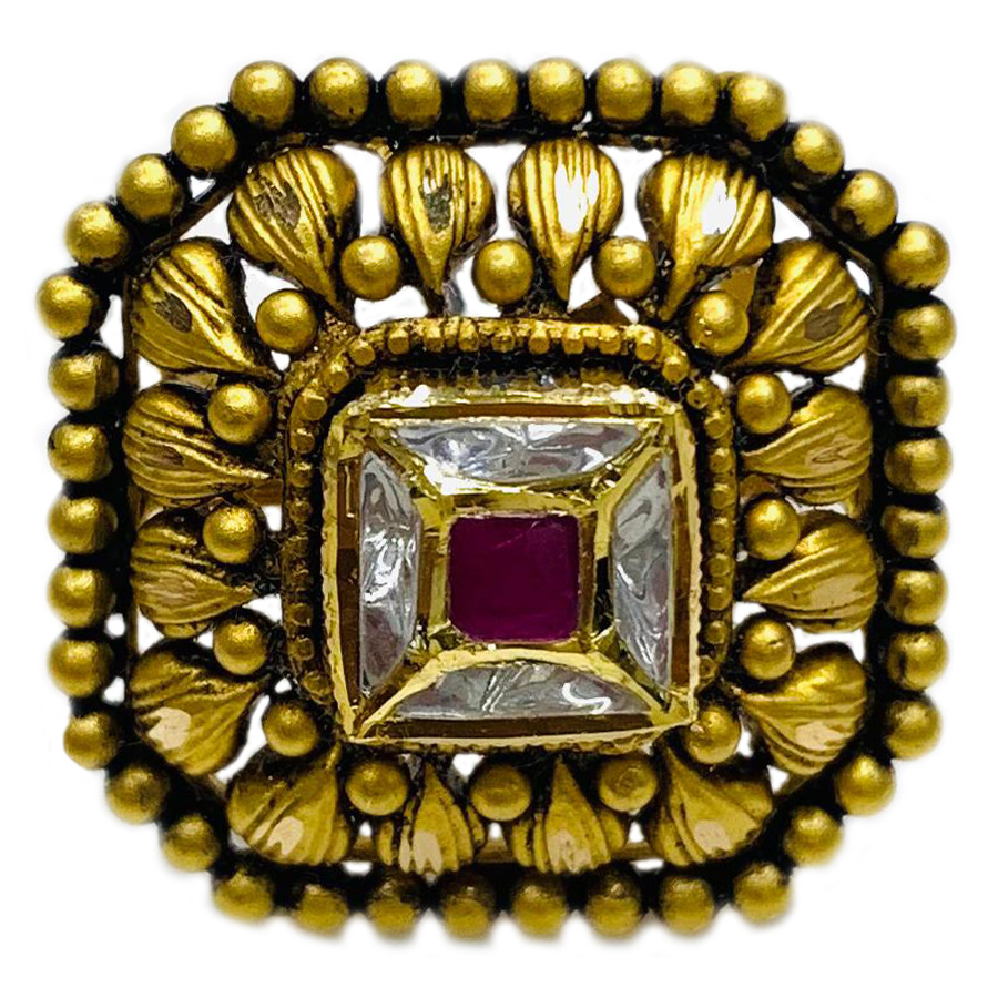 GUINEA 22k GOLD ANTIQUE LADIES RING