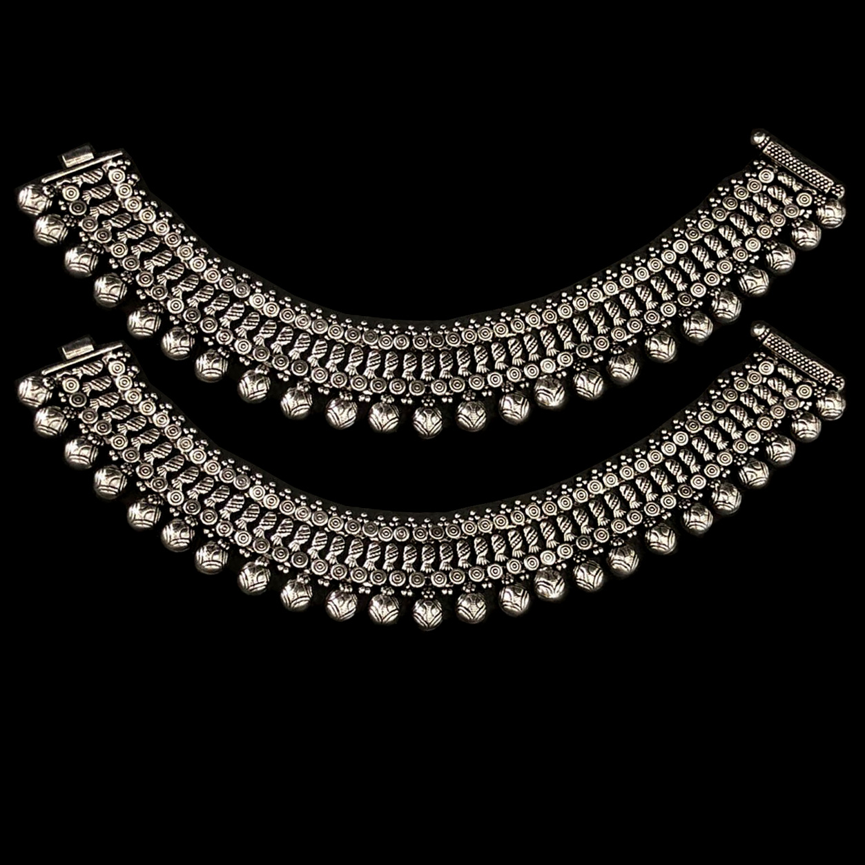 GUINEA SILVER PAYAL